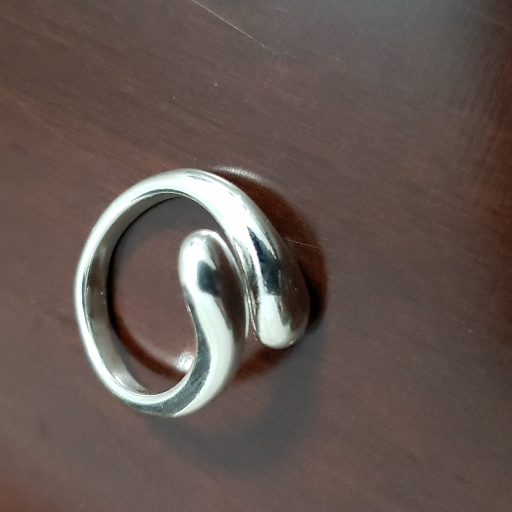 FINAL SALE Silver Teardrop Ring